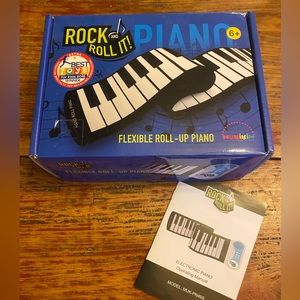 Rock and Roll It Flexible Roll-up Piano
